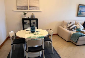 T2 na 1º linha da Praia da Barra com terraço vista mar!