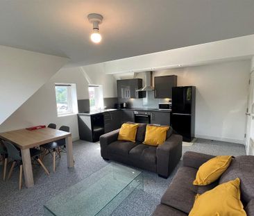 2 bedroom apartment to rent - Photo 4