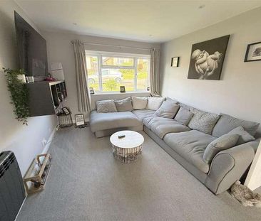 Fairlawns Drive, Herstmonceux, BN27 - Photo 1