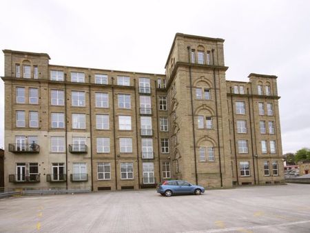Sprinkwell, 1 Bradford Road, Dewsbury, West Yorkshire, WF13 - Photo 5