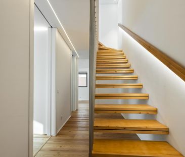 3 Bedroom House with a terrace, Centro Histórico Cascais, Cascais - Photo 3