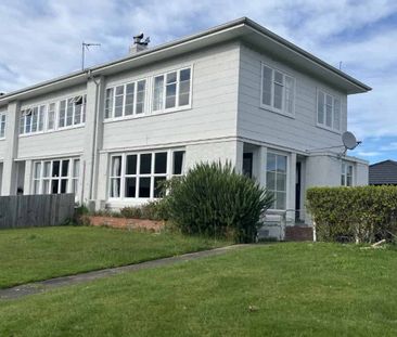 West Harbour Beauty - Photo 3