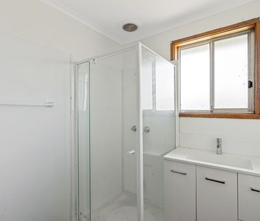 2 Ramsay Place, Herdsmans Cove TAS 7030 - House For Rent | Domain - Photo 6