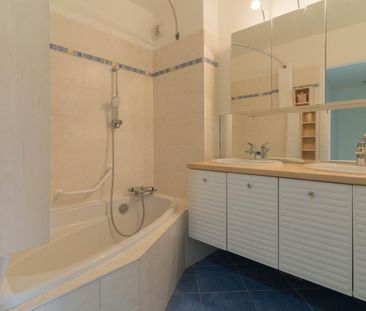 Location Appartement 4 pièces Meublé 92m² ANNECY LE VIEUX 74940 - Photo 5