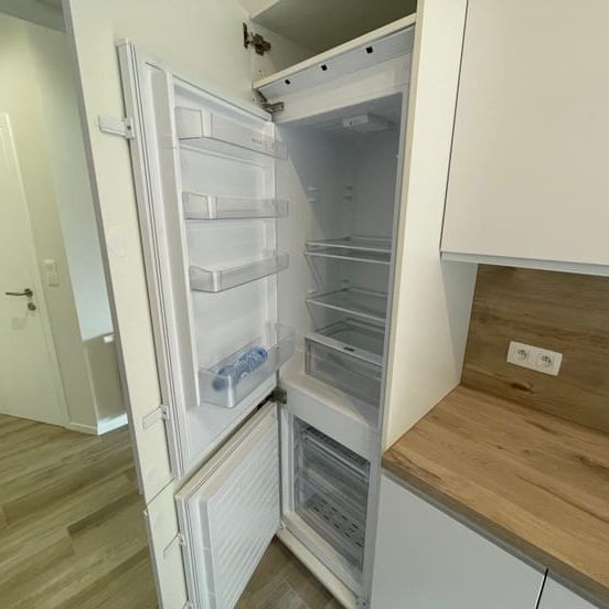 Appartement te huur - Photo 1