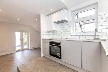 Studio to rent - Photo 5