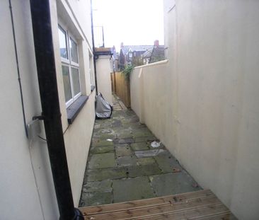 Pen-y-lan Road Flat 1, Roath - Photo 5