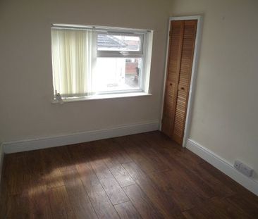 Wylds Lane, Worcester, WR5 - Photo 1