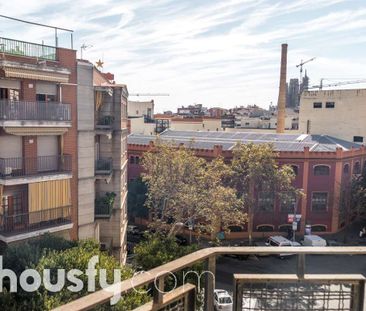 Piso de alquiler en Carrer de Còrsega, ., El Camp de l'Arpa del Clot - Photo 2