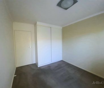 2/81 Flinders Street, Thornbury - Photo 2