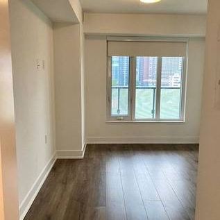 Bloor/Parliament-Luxurious 1Bdrm+Large Den 2Baths - Photo 3