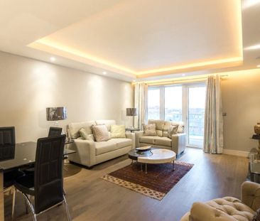 2 Bed Flat, Parrs Way, W6 - Photo 1