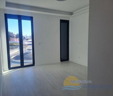 2 room luxury Flat for rent in Mafra, Lisbon - Photo 3