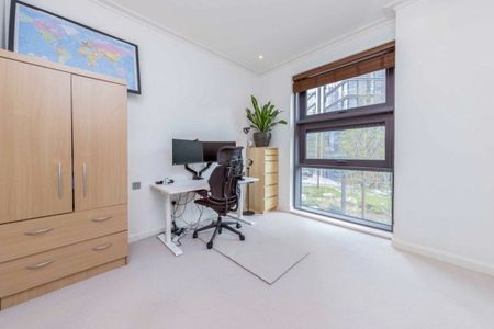 South Quay Square, Canary Wharf, E14 - Photo 3