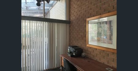 Cul-de-sac off Cul-de-sac Oasis With Country Views Close to Blackwood - Photo 5