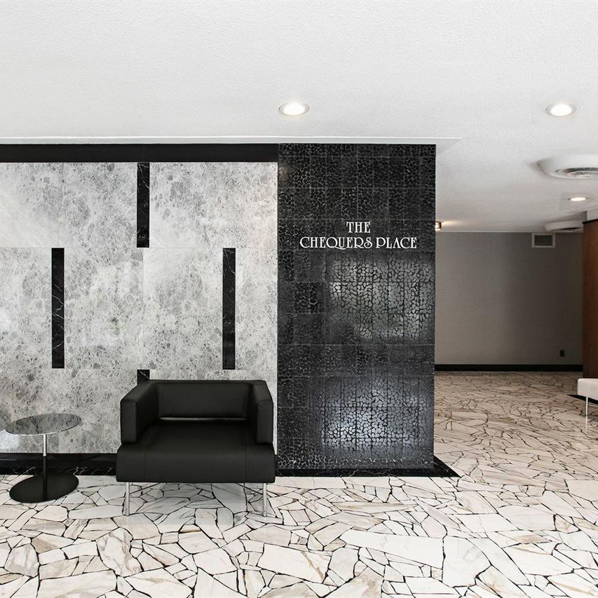 3033 Sherbrooke West - Chequers Place - 1 Bedroom - 3033 Rue Sherbrooke Ouest, Montréal - Photo 1