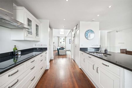 An exceptional two bedroom apartment situated in prime location - Photo 5