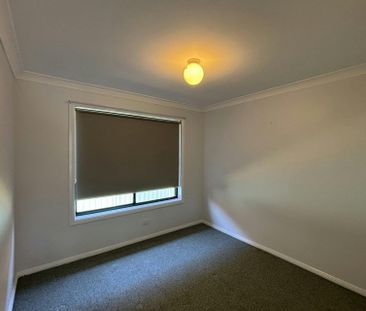 DUPLEX IN GREAT CONVENIENT LOCATION - Photo 4