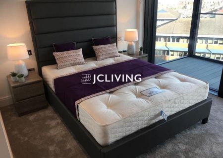 2 bedroom flat to rent - Photo 3