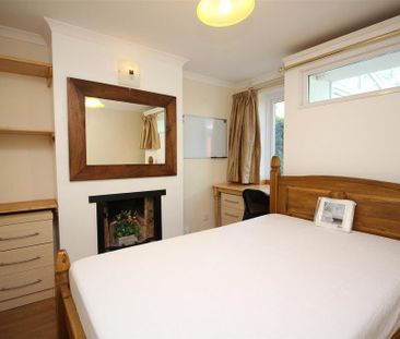 5 bedroom semi-detached house to rent - Photo 6