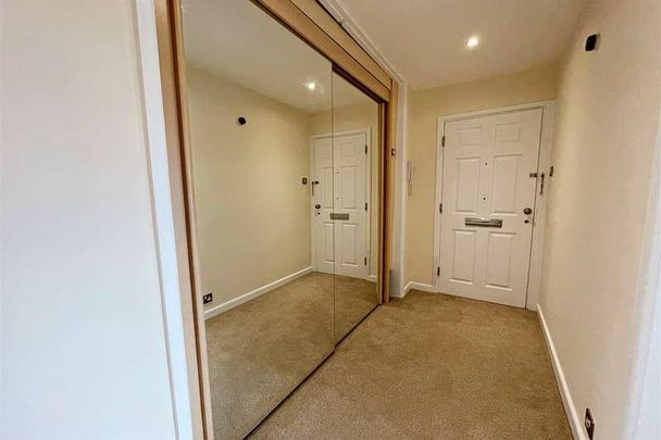 Bournemouth Centre, BH2 - Photo 1