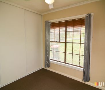 AFFORDABLE FAMILY HOME - Photo 5