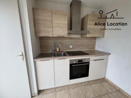 Location Appartement 2 pièces 40m² EVIAN LES BAINS 74500 - Photo 3