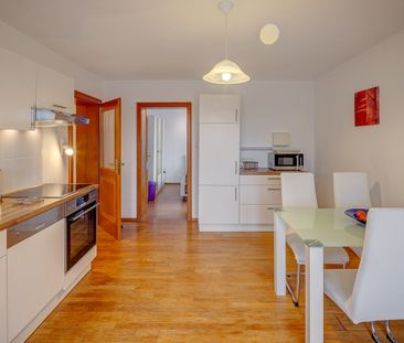 Bogenhausen: 3-room apartment with view over Munich - Photo 4