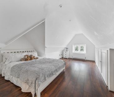 4 bedroom flat to rent - Photo 5