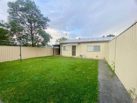 Cambridge Gardens - Photo 2