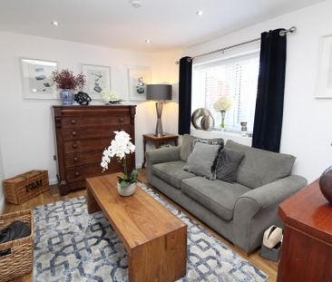4 bedroom detached house to rent - Photo 5