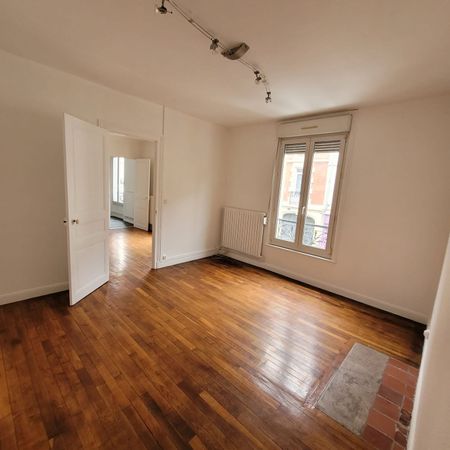 APPARTEMENT REIMS, hypercentre, rue des Poissonniers - Photo 4