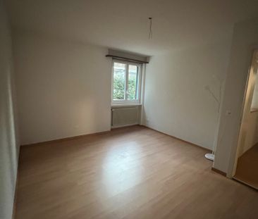 Attraktive 2.5-Zimmerwohnung mit grosszügigem Privatgarten - Photo 5