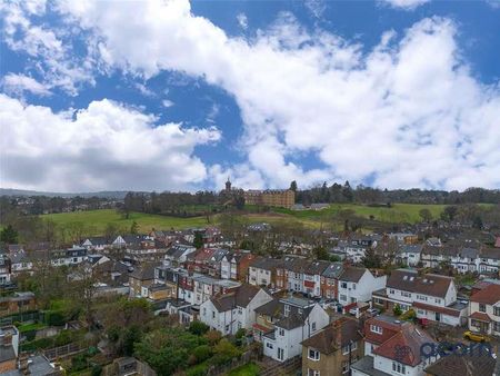 Tennyson Road, Mill Hill, London, NW7 - Photo 3