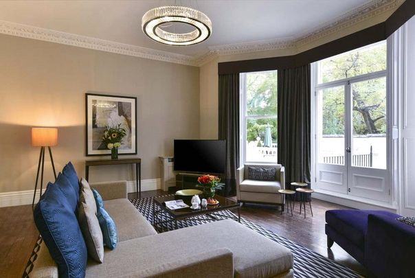 Stanhope Gardens, London, SW7 ground floor flat to rent - Photo 1