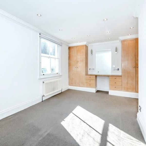 3 Bedroom Flat To Let - Photo 1