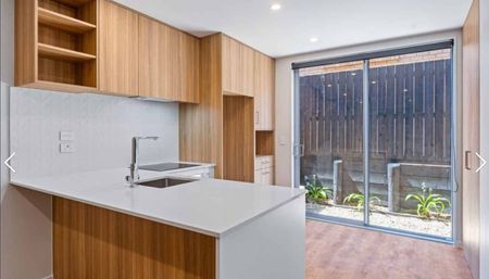 Mangere, Auckland 2 Bedrooms - Photo 4