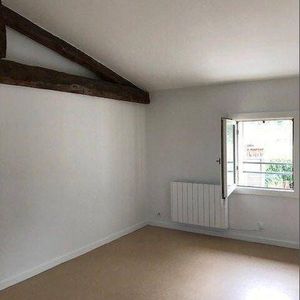 Location appartement rénové 3 pièces 57.24 m² à Malleval (42520) 6 - Photo 2