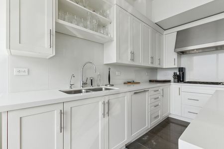 183 Wellington St W #3005, ON, CA, Toronto - Photo 5