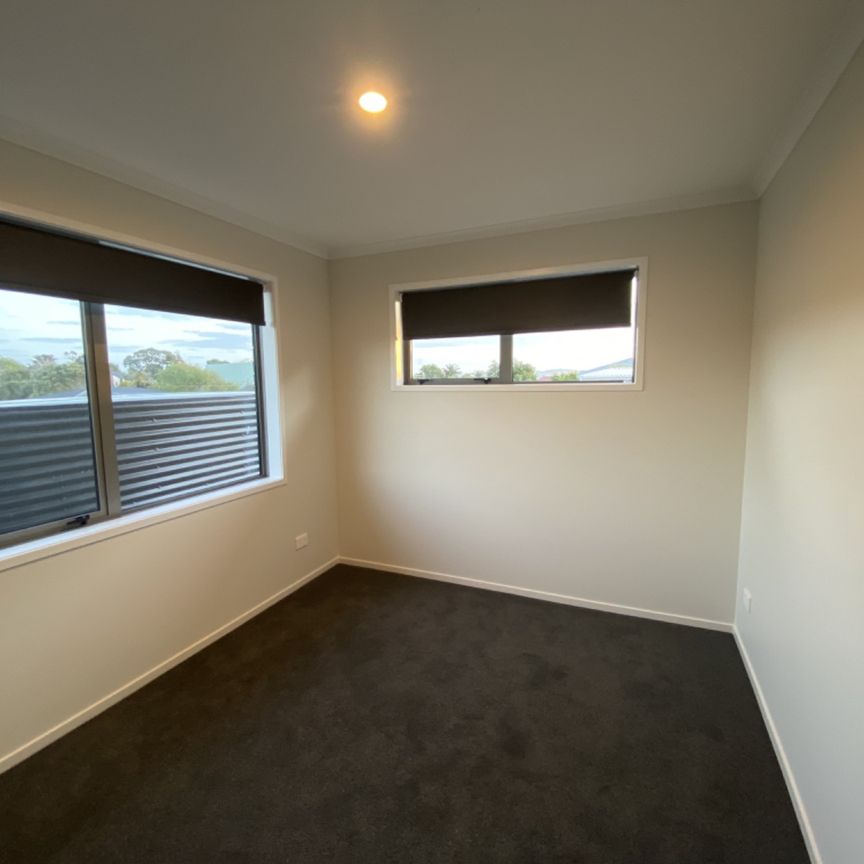 Property Management1/6A Forlong Rise, Helensville - Unit for Rent - Photo 1