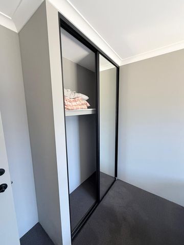 Henley Brook - Photo 2