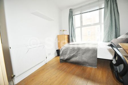 Kentish Town Road, NW1, London - Photo 5