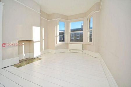 4 bedroom house to rent - Photo 3