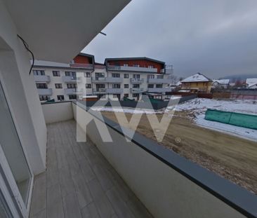 De inchiriat apartament cu 2 camere, mobilat si utilat cu vedere sp... - Photo 2