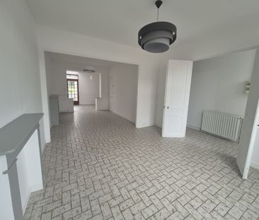 Location Maison 4 pièces 101m² RAISMES 59590 - Photo 1