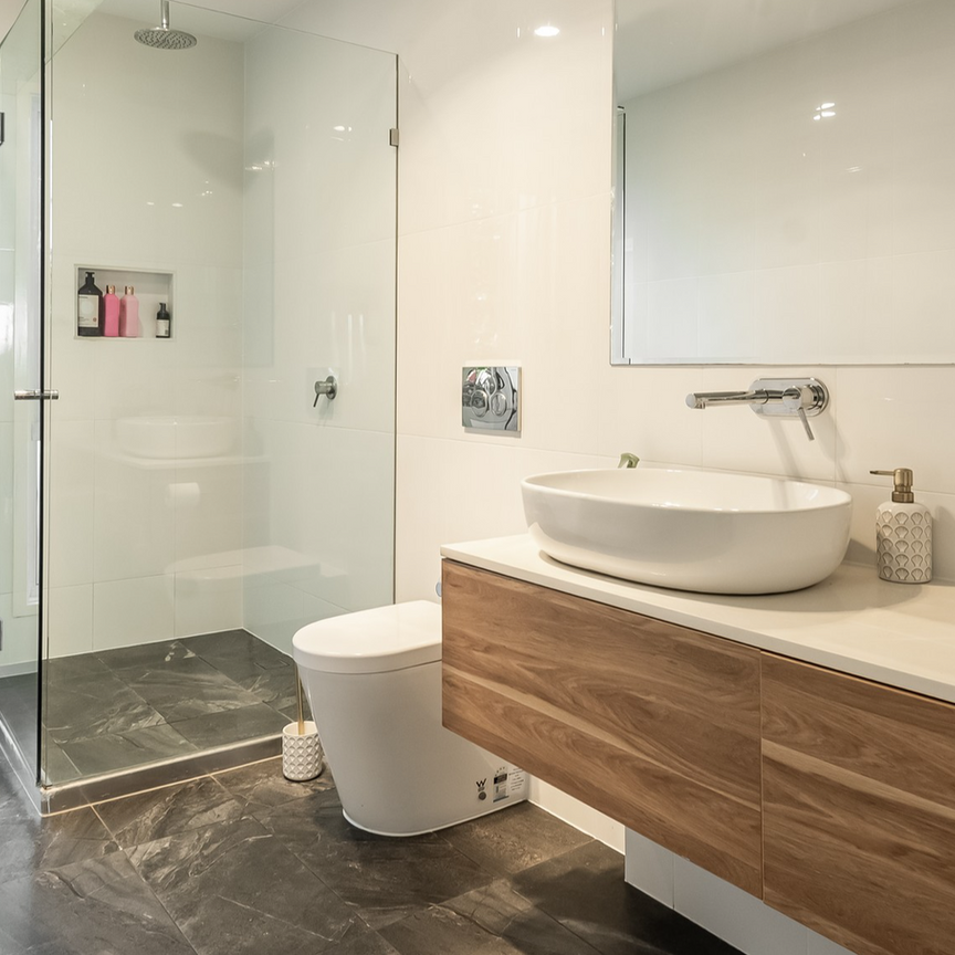 2 Seaview Street, Byron Bay, NSW - Photo 1