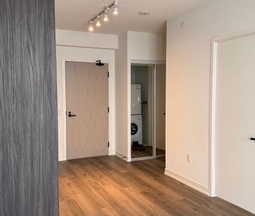 For Lease - 8 Interchange Way Unit# 5803, Vaughan, Ontario - Photo 2