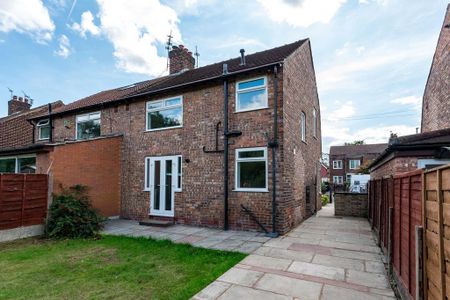 3 bedroom semi-detached house to rent - Photo 4