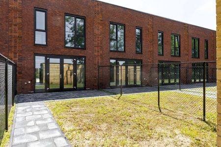 Te huur: Huis Anna J. Cooperstraat 11 in Almere - Photo 5