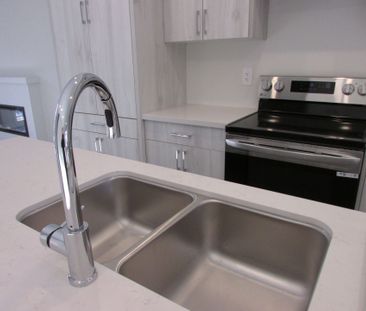 For Lease - 18 Mermot Lane, Richmond Hill, Ontario - Photo 5